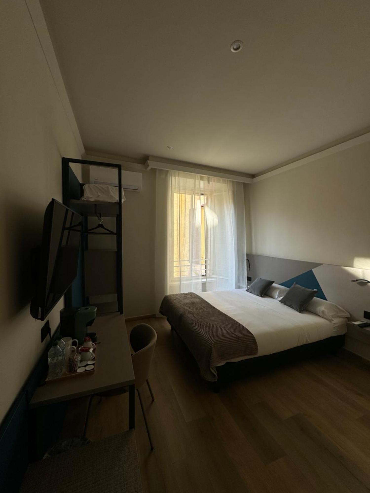 Honeycomb Guesthouse Рим Екстер'єр фото