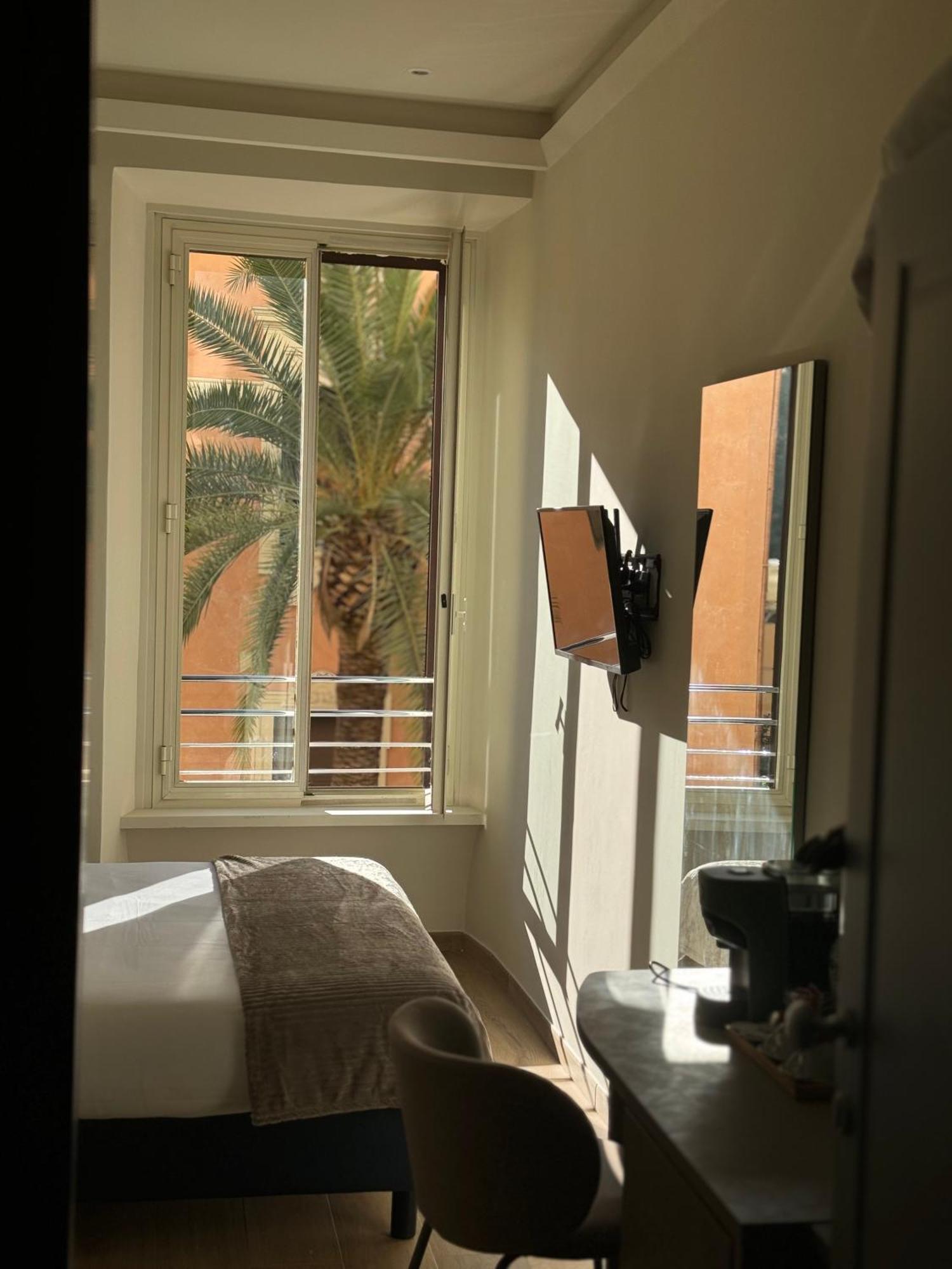 Honeycomb Guesthouse Рим Екстер'єр фото