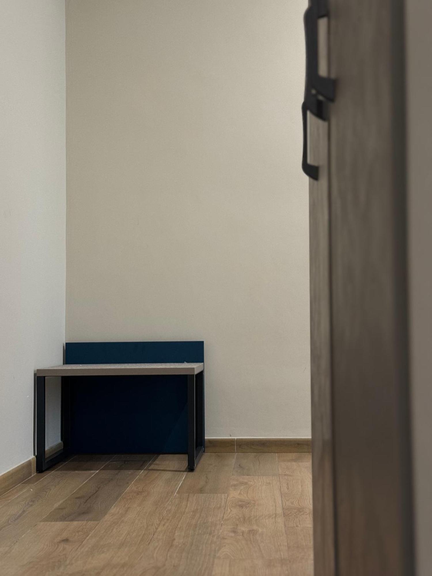 Honeycomb Guesthouse Рим Екстер'єр фото