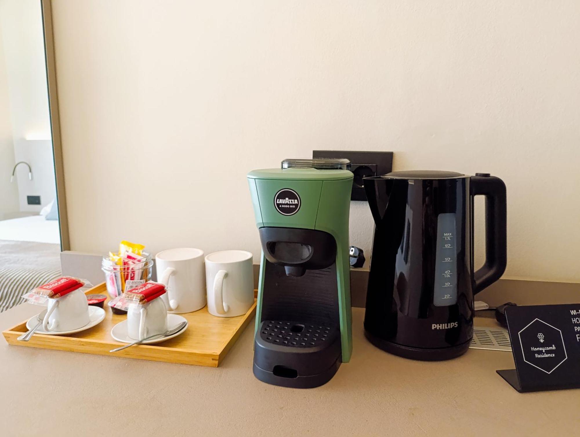 Honeycomb Guesthouse Рим Екстер'єр фото