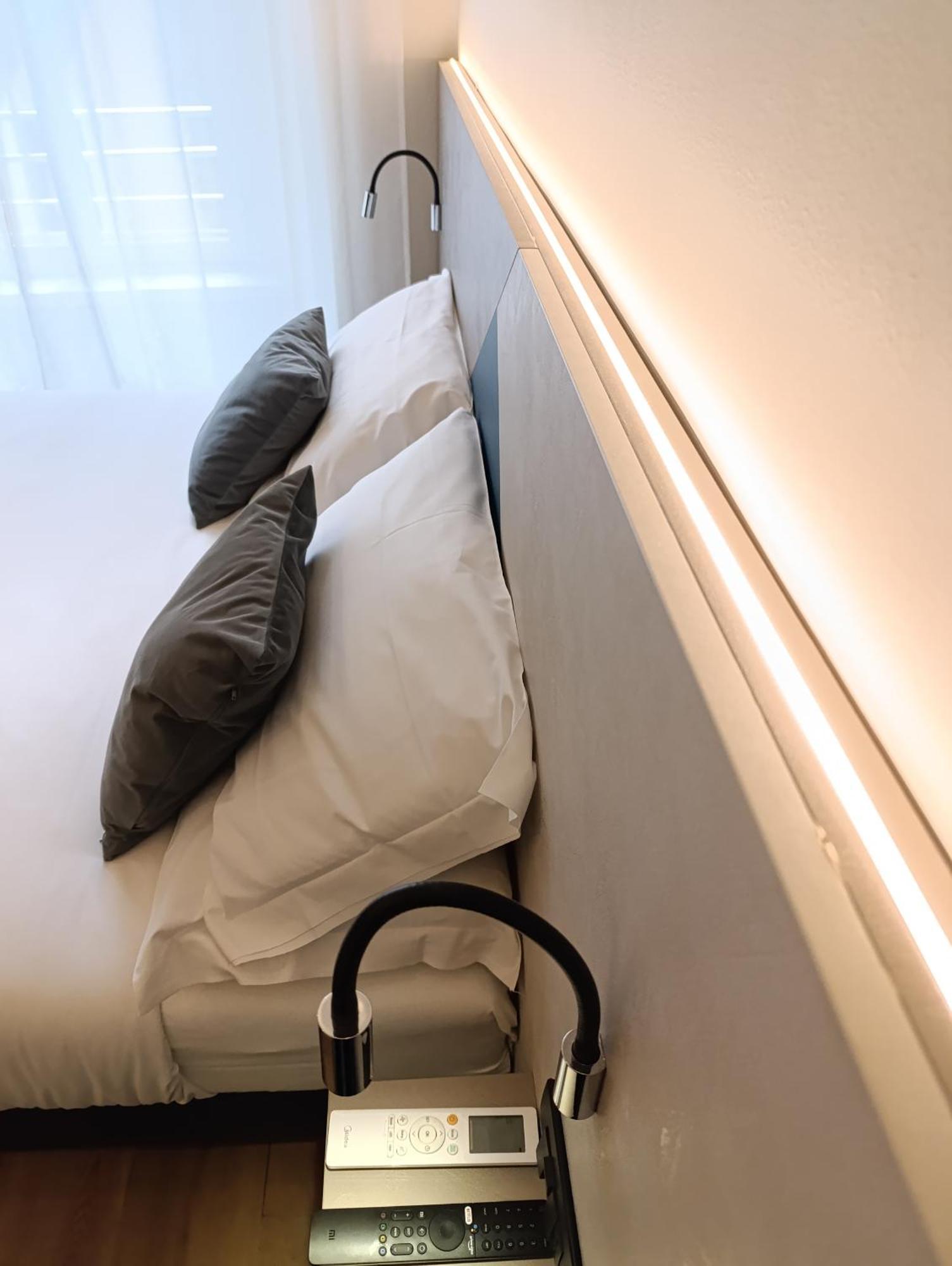 Honeycomb Guesthouse Рим Екстер'єр фото